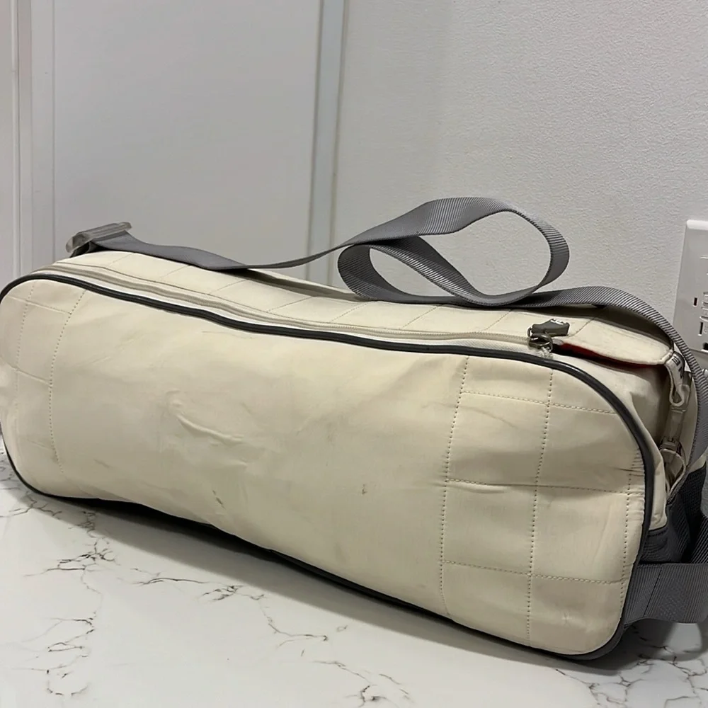 Chanel White Duffel Bag - Picture 4 of 8